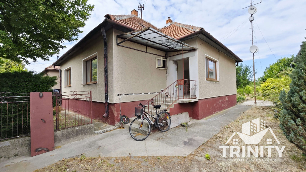 Na predaj 3-izbový rodinný dom v meste Šurany - Kostolný Sek