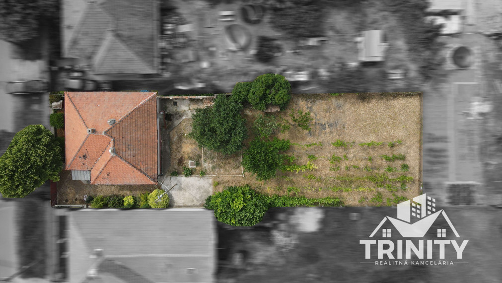 Na predaj 3-izbový rodinný dom v meste Šurany - Kostolný Sek