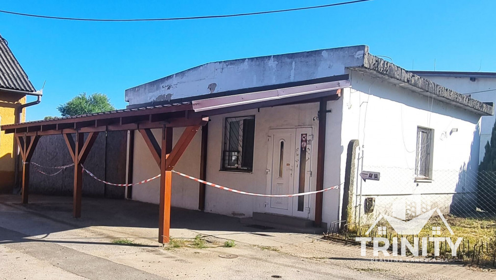 Na predaj budova so zastrešenou terasou v obci Pribeta