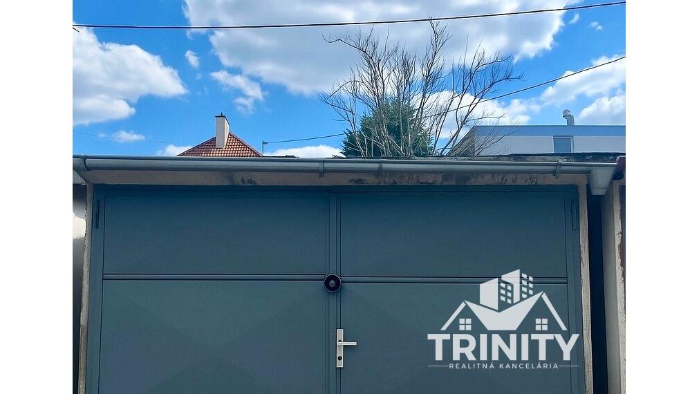 Na prenájom garáž v meste Nové Zámky (ľanová ulica)