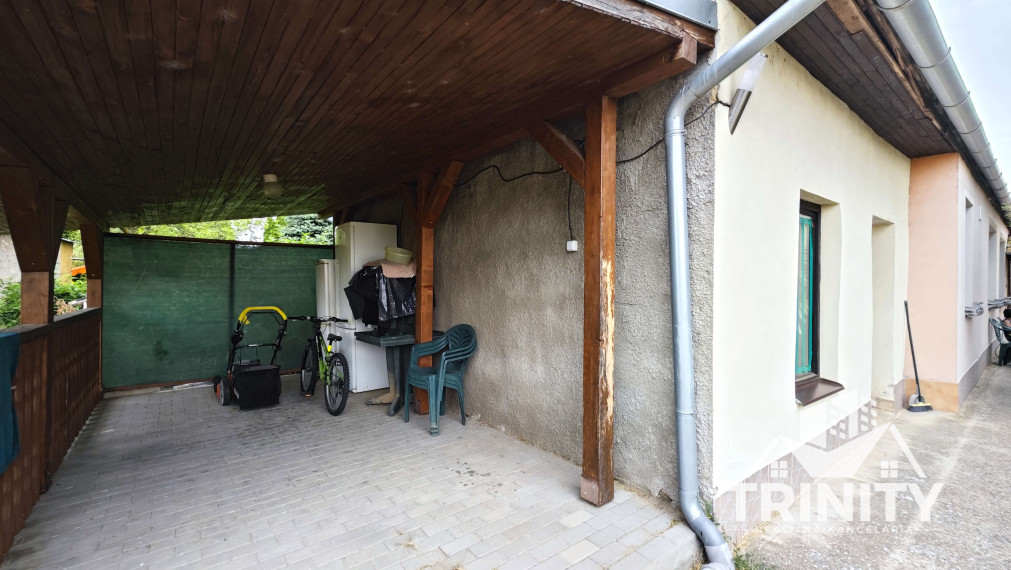 EXKLUZÍVNE - Na predaj 3-izbový rodinný dom v obci Semerovo