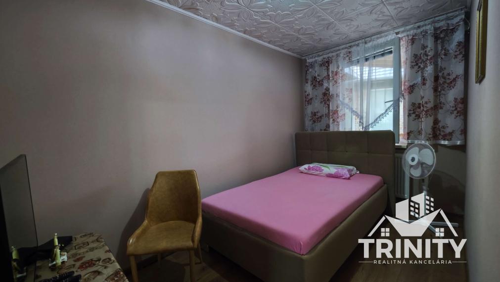 Na predaj 4-izbový a 2-izbový rodinný dom v meste Nové Zámky