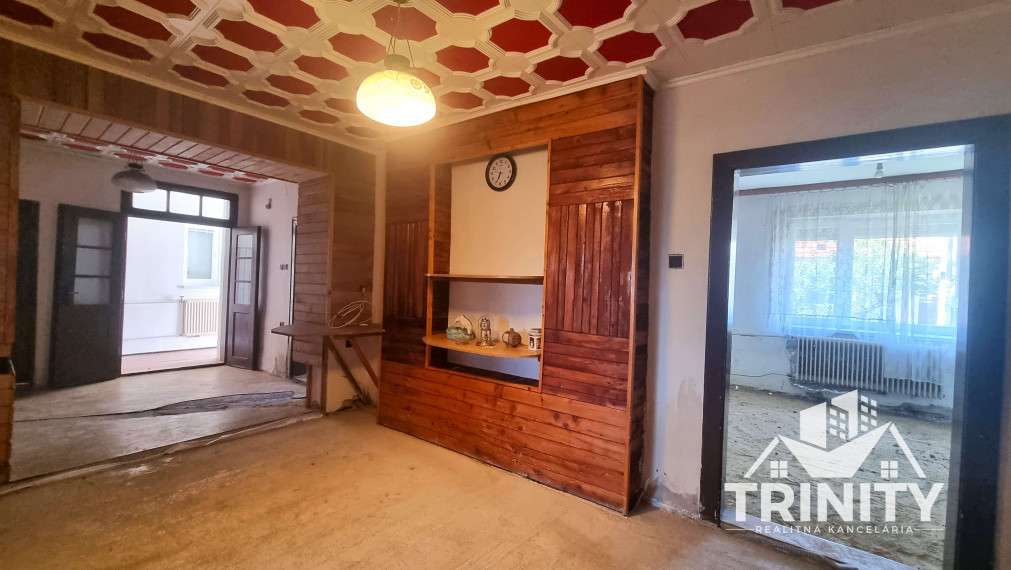 Na predaj 4-izbový rodinný dom s garážou v obci Gbelce