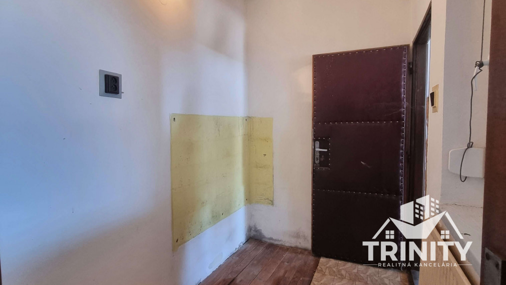 Na predaj 4-izbový rodinný dom s garážou v obci Gbelce