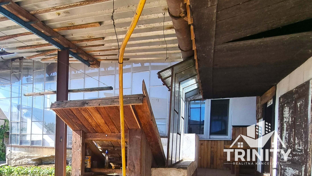 Na predaj 4-izbový rodinný dom s garážou v obci Gbelce