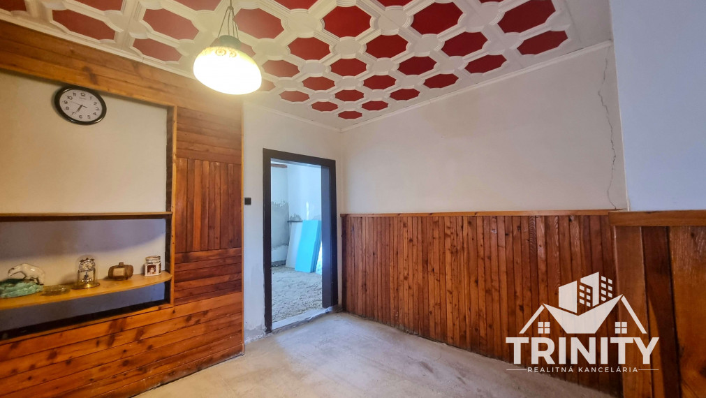 Na predaj 4-izbový rodinný dom s garážou v obci Gbelce