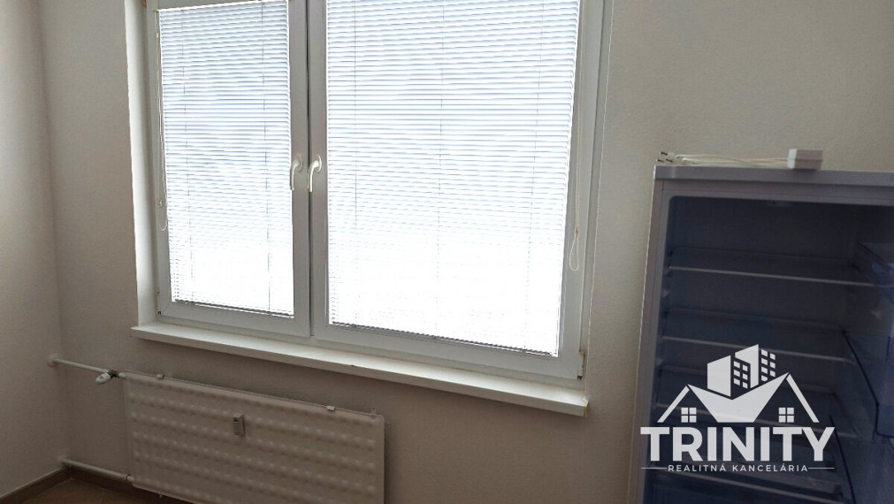 Na prenájom 1-izbový byt v meste Šurany