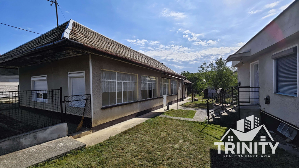 Na predaj vidiecky rodinný dom v obci Trávnica