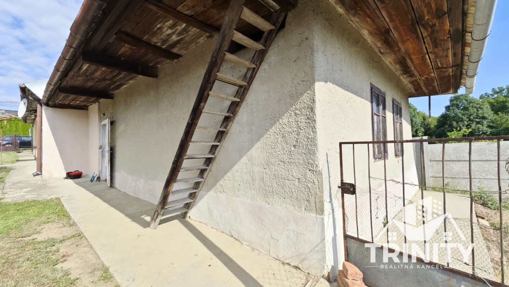 Na predaj vidiecky rodinný dom v obci Trávnica
