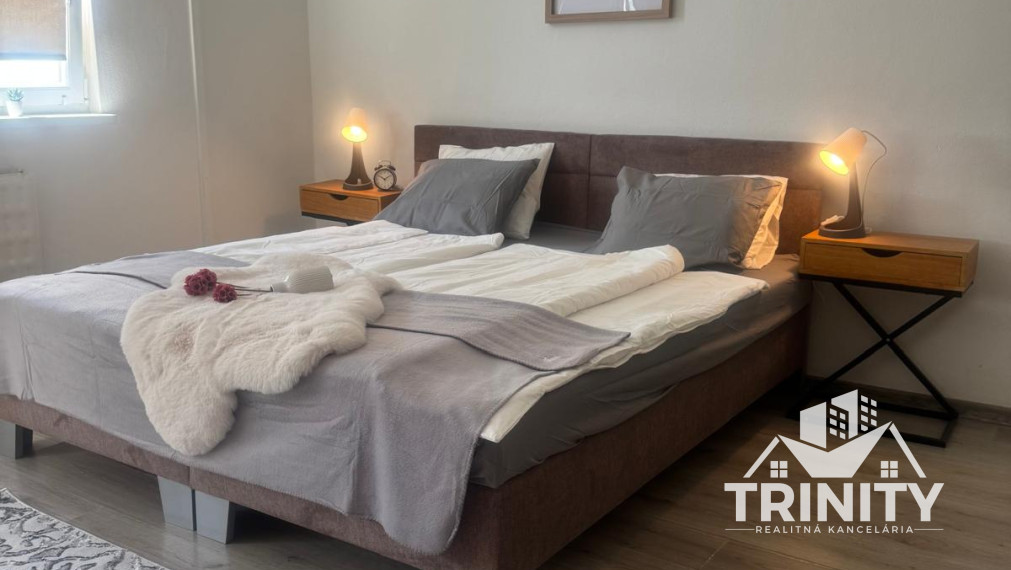 Na prenájom 1-izbový byt na sídlisku JUH v Nových Zámkoch