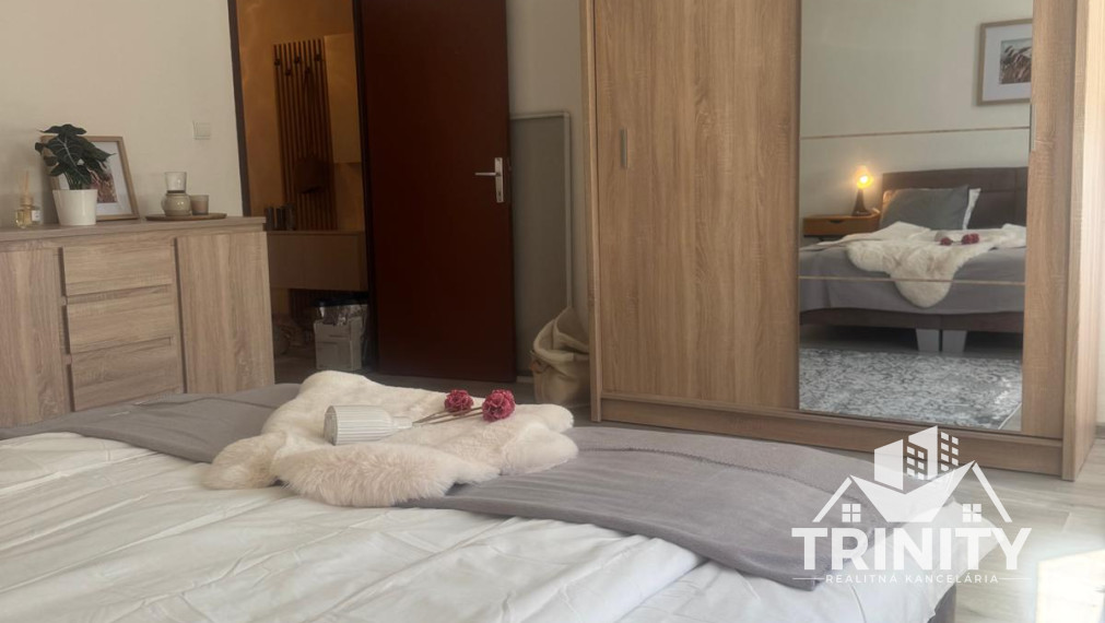 Na prenájom 1-izbový byt na sídlisku JUH v Nových Zámkoch