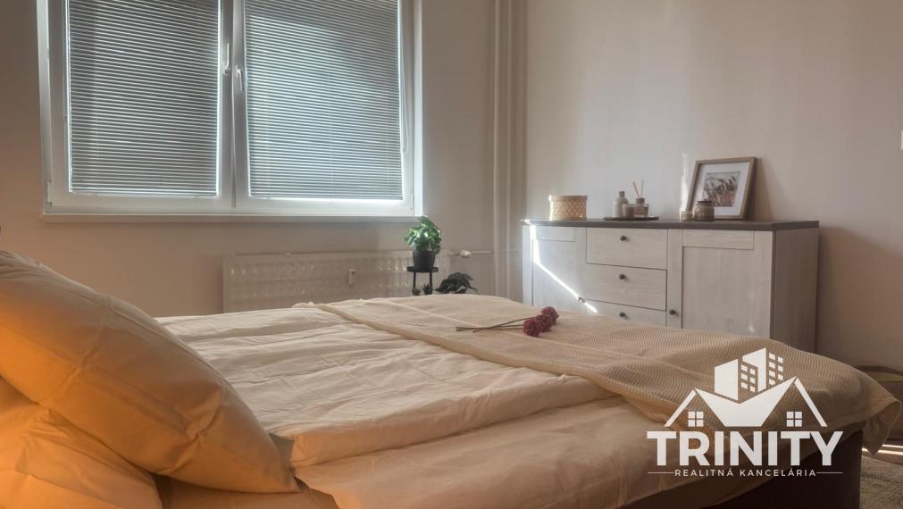 Na prenájom 1-izbový byt na sídlisku MDŽ v meste Šurany