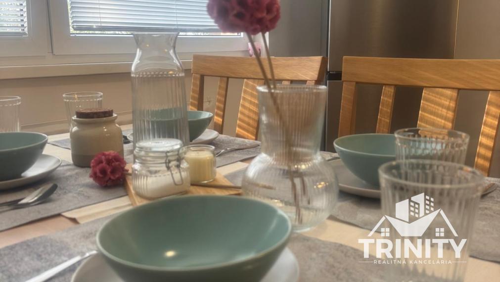 Na prenájom 1-izbový byt na sídlisku MDŽ v meste Šurany