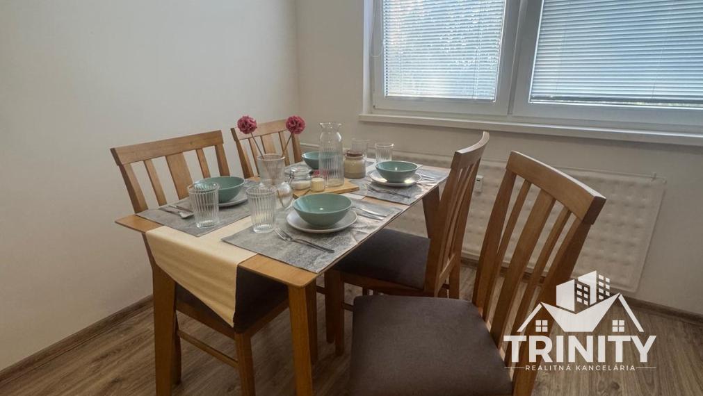 Na prenájom 1-izbový byt na sídlisku MDŽ v meste Šurany