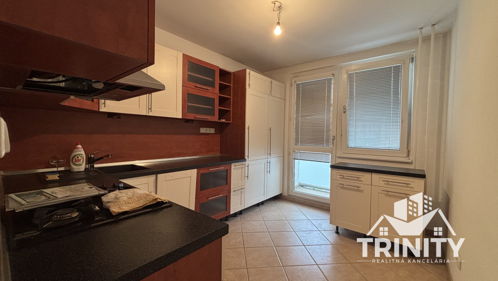 REZERVOVANÉ 3-izbový byt s loggiou v meste Nové Zámky