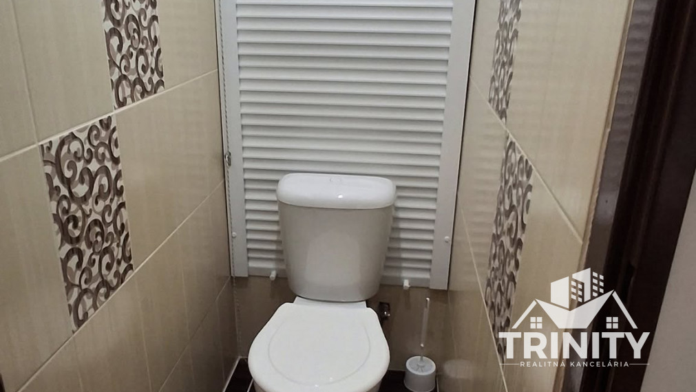 Na prenájom 1-izbový byt s loggiou v Nových Zámkoch