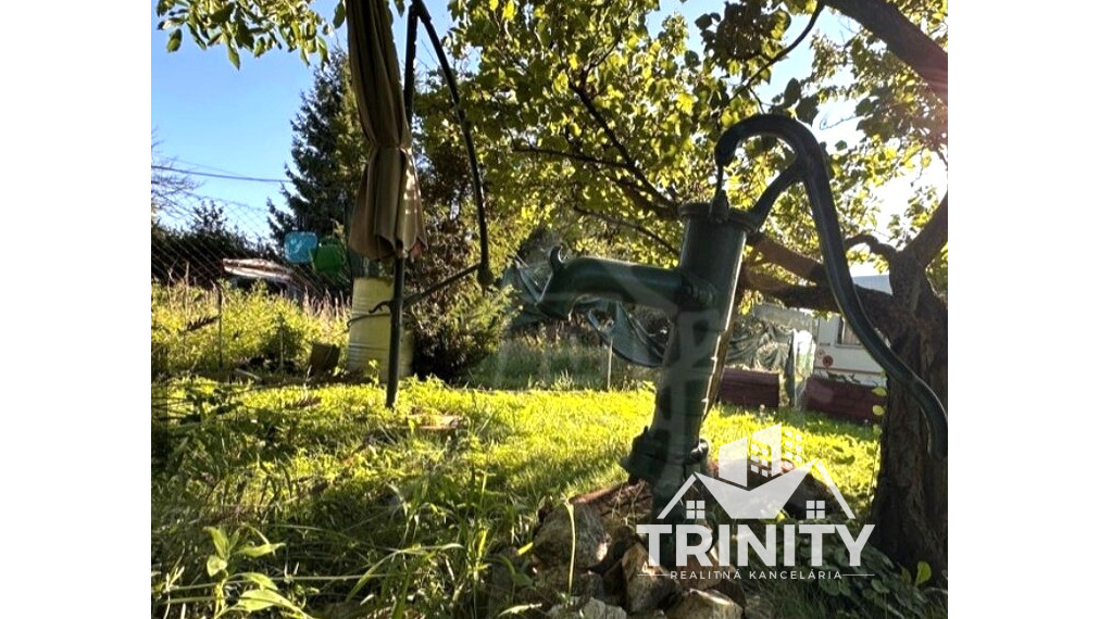 Na predaj pekná záhrada v Nových Zámkoch