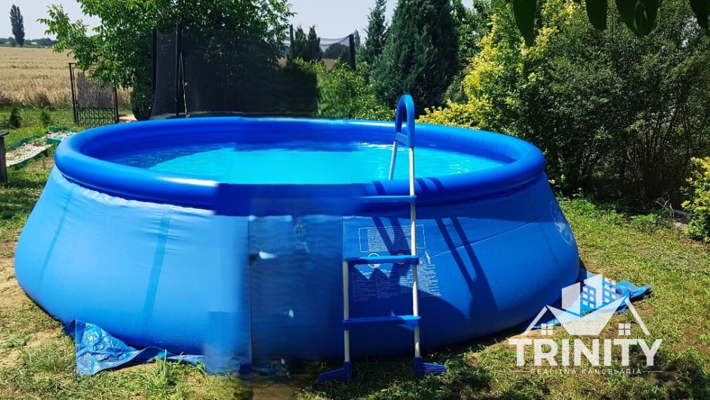 Na predaj pekná záhrada v Nových Zámkoch