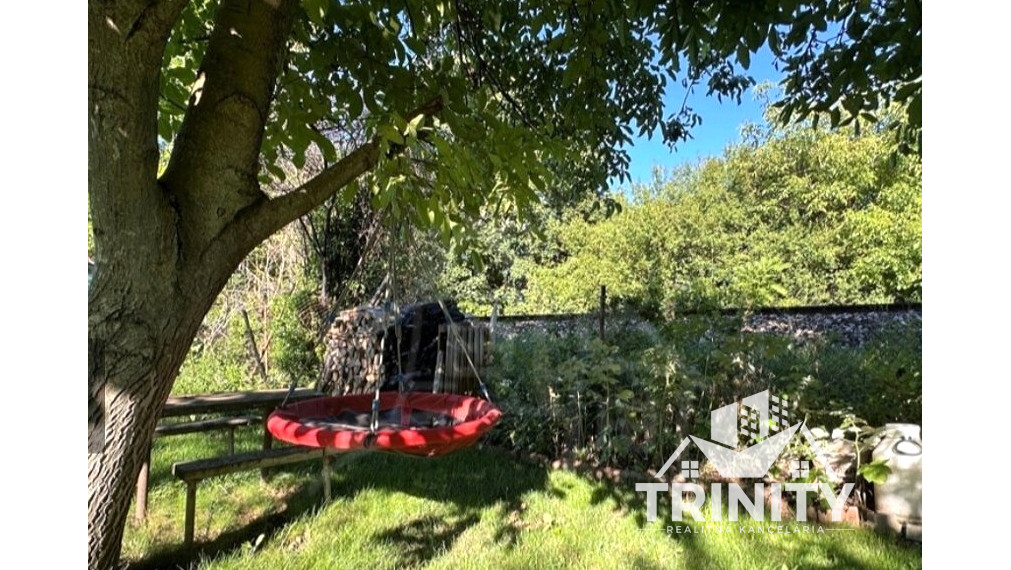 Na predaj pekná záhrada v Nových Zámkoch