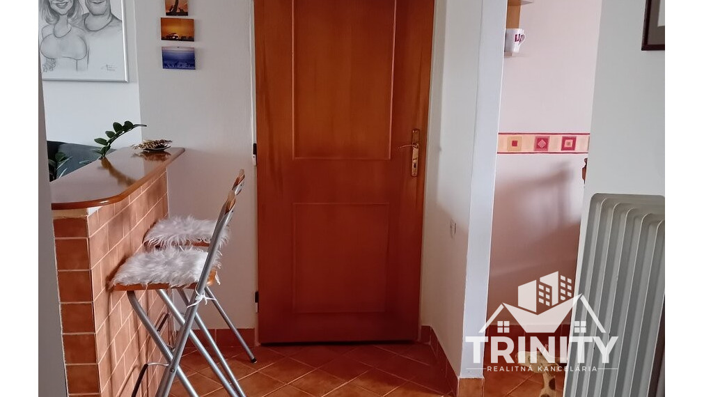 Na predaj 3-izbový byt v 4-bytovke v obci Semerovo