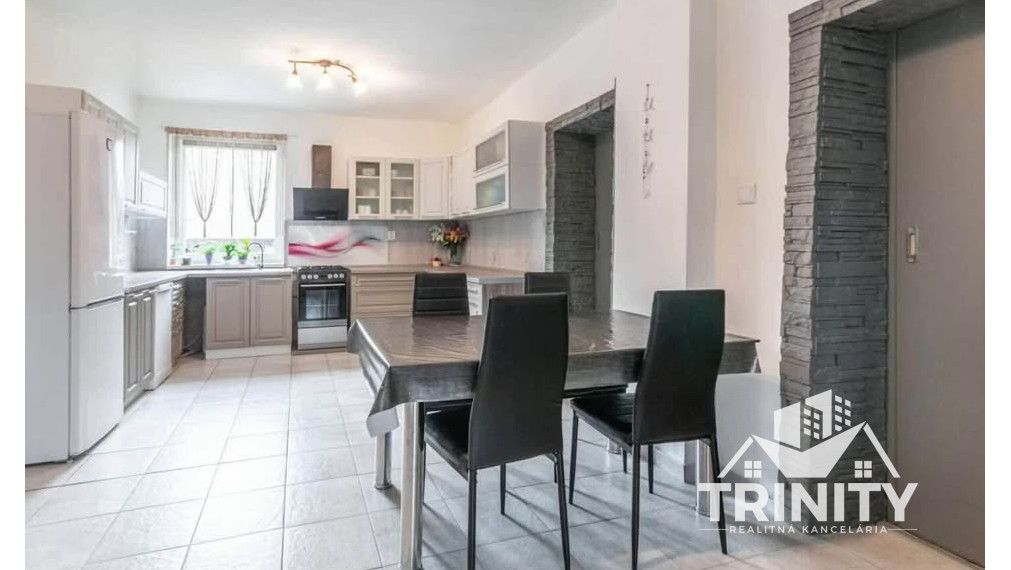 Na predaj 4-izbový rodinný dom v obci Palárikovo