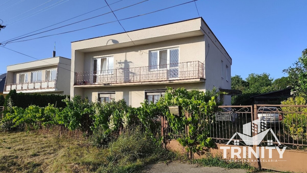 Na predaj 4-izbový rodinný dom s garážou v obci Kolta