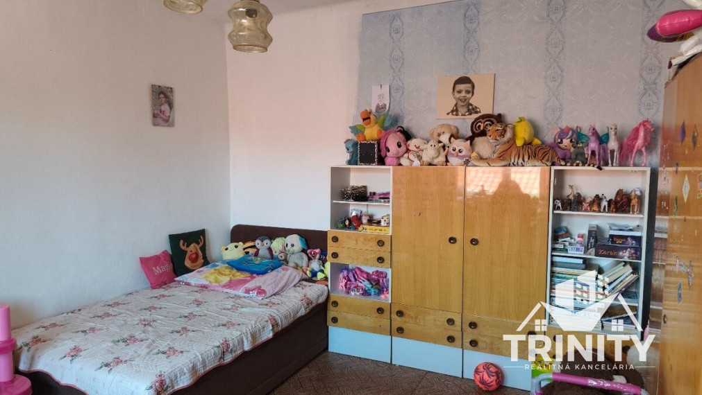 Na predaj 4-izbový rodinný dom s garážou v obci Kolta