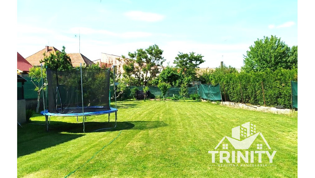 Na predaj stavebný pozemok v lukratívnej lokalite v meste Šurany