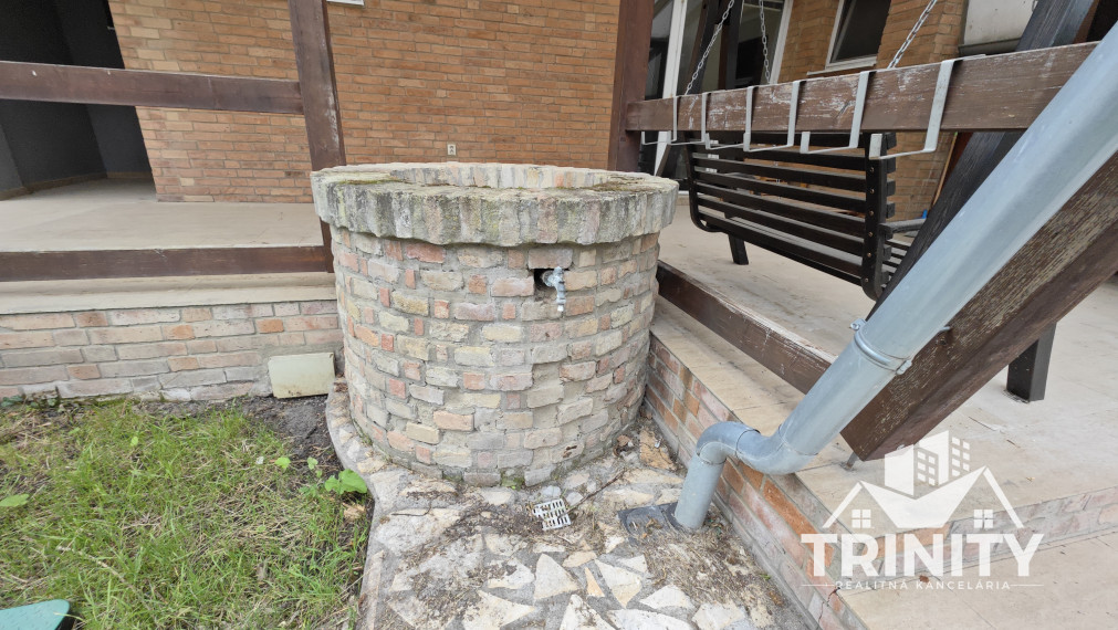 Na predaj rodinný dom s garážou v meste Nové Zámky