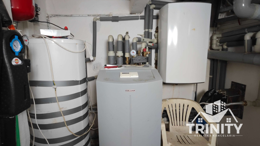 Na predaj rodinný dom s garážou v meste Nové Zámky