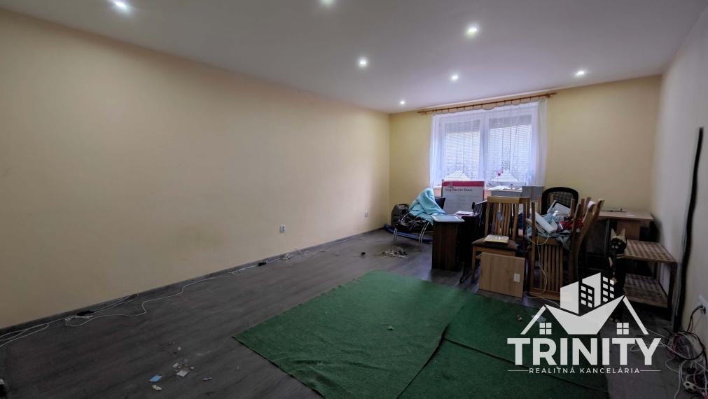 Na predaj rodinný dom s garážou v meste Nové Zámky