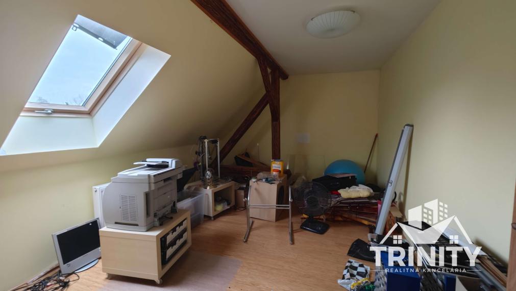 Na predaj rodinný dom s garážou v meste Nové Zámky