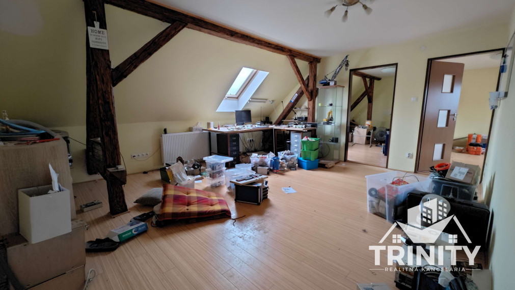 Na predaj rodinný dom s garážou v meste Nové Zámky