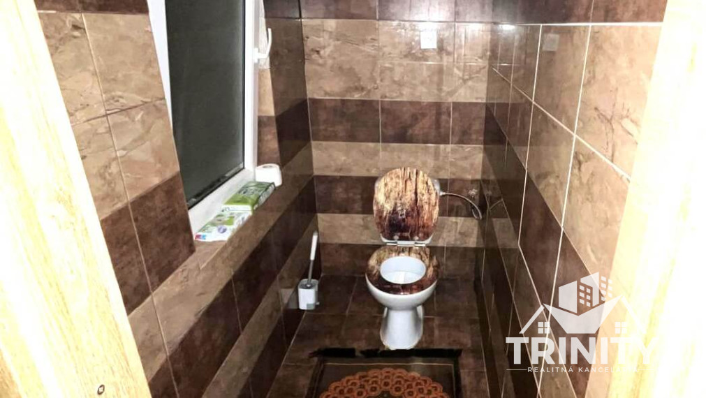 Na predaj tehlový 4-izbový rodinný dom v obci Gbelce