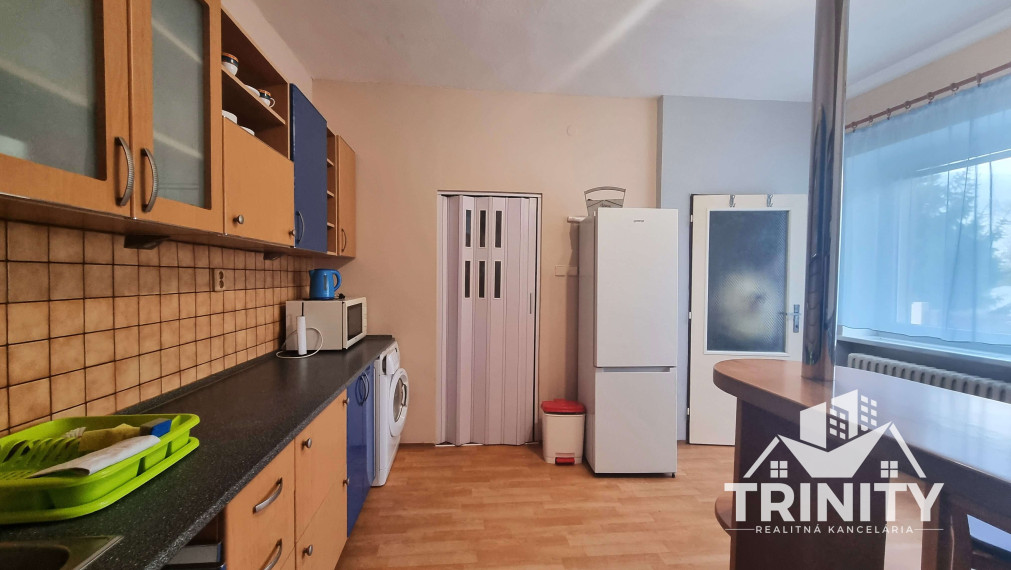 Na prenájom zariadený 1-izbový byt v rodinnom dome v meste Nové Zámky