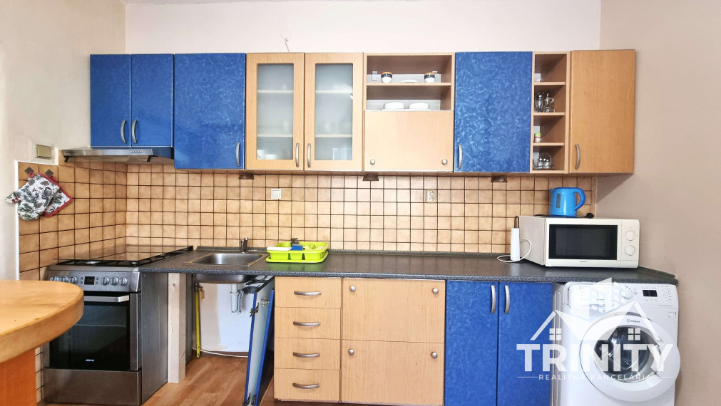 Na prenájom zariadený 1-izbový byt v rodinnom dome v meste Nové Zámky