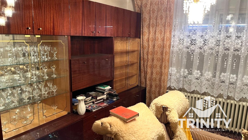 Na predaj tehlový 4-izbový rodinný dom v obci Bánov