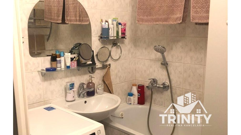 Na predaj tehlový 3-izbový byt v meste Nové Zámky