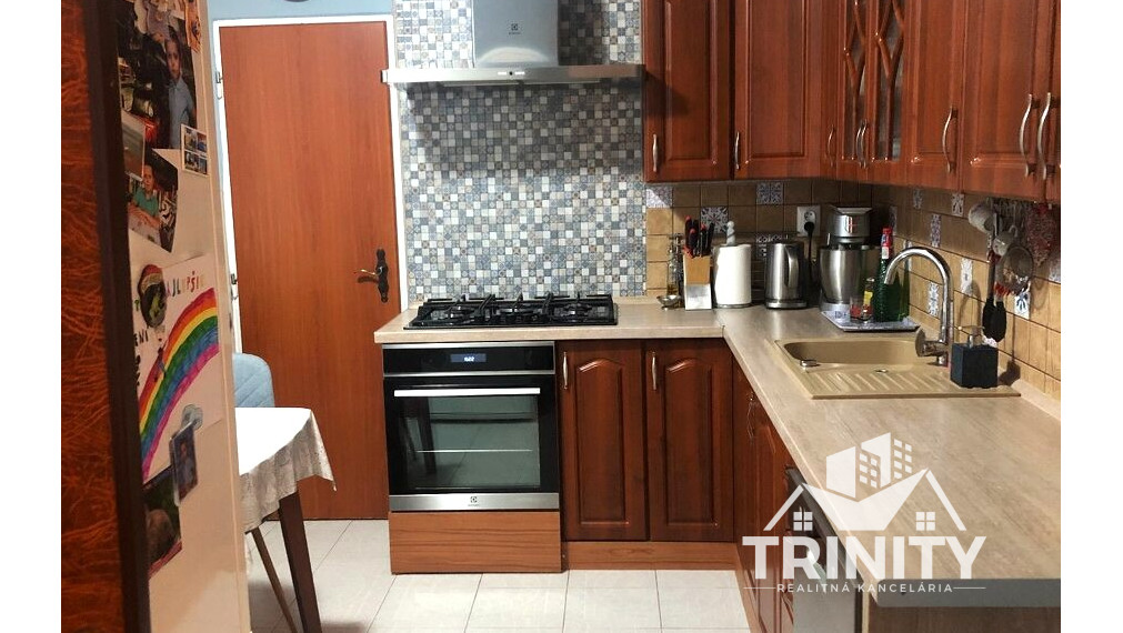 Na predaj tehlový 3-izbový byt v meste Nové Zámky