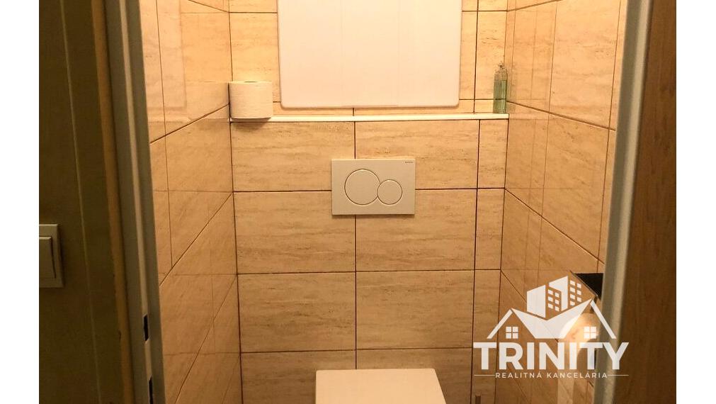 Na predaj tehlový 3-izbový byt v meste Nové Zámky