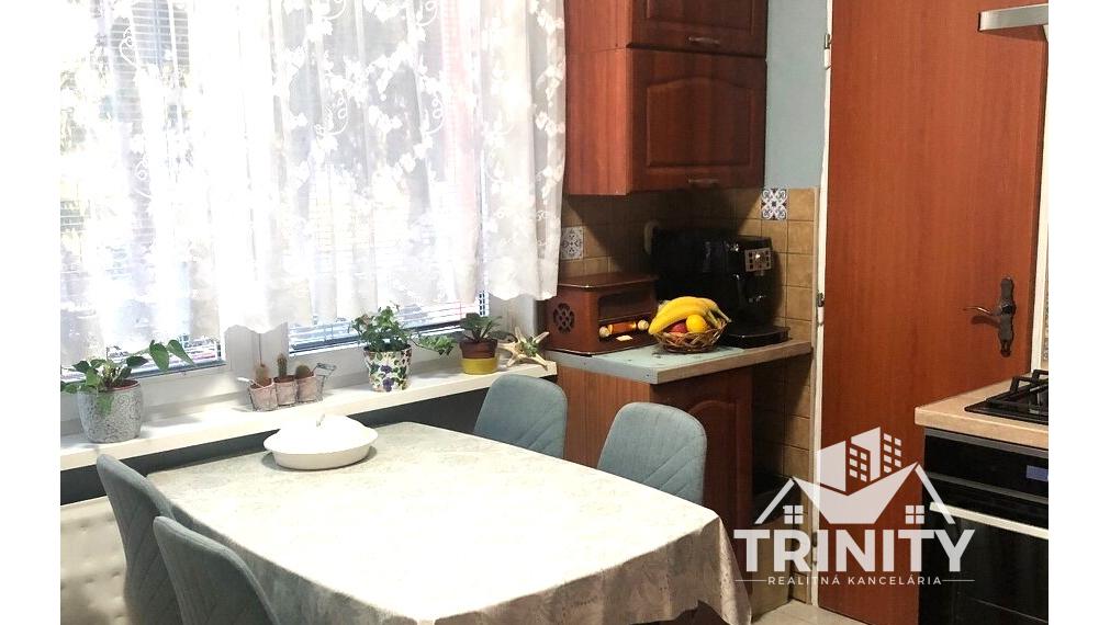 Na predaj tehlový 3-izbový byt v meste Nové Zámky