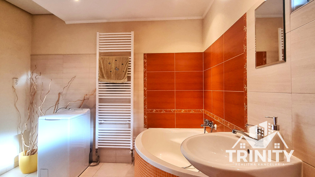 Na predaj 3-izbový rodinný dom v obci Semerovo