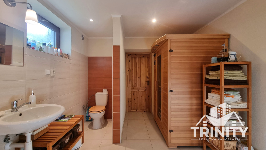 Na predaj 3-izbový rodinný dom v obci Semerovo