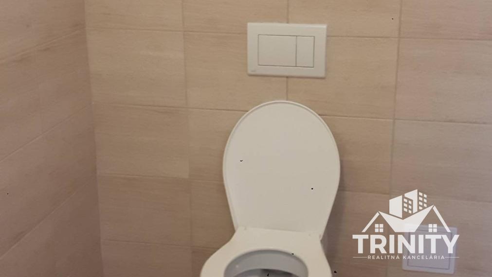 Na prenájom skladové priestory v Nových Zámkoch