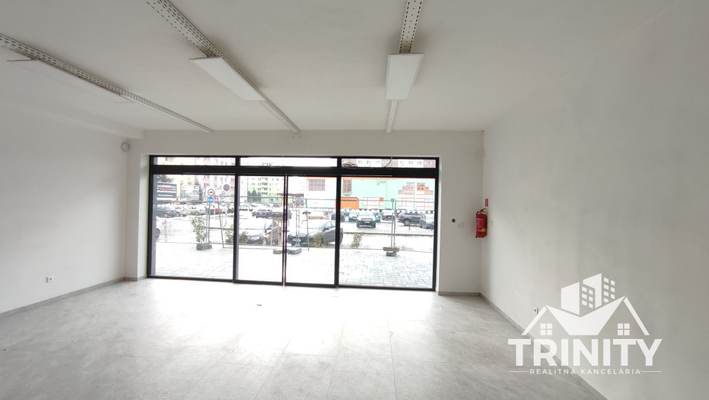 Na prenájom obchodný priestor v novostavbe Star-Residence v Nových Zámkoch