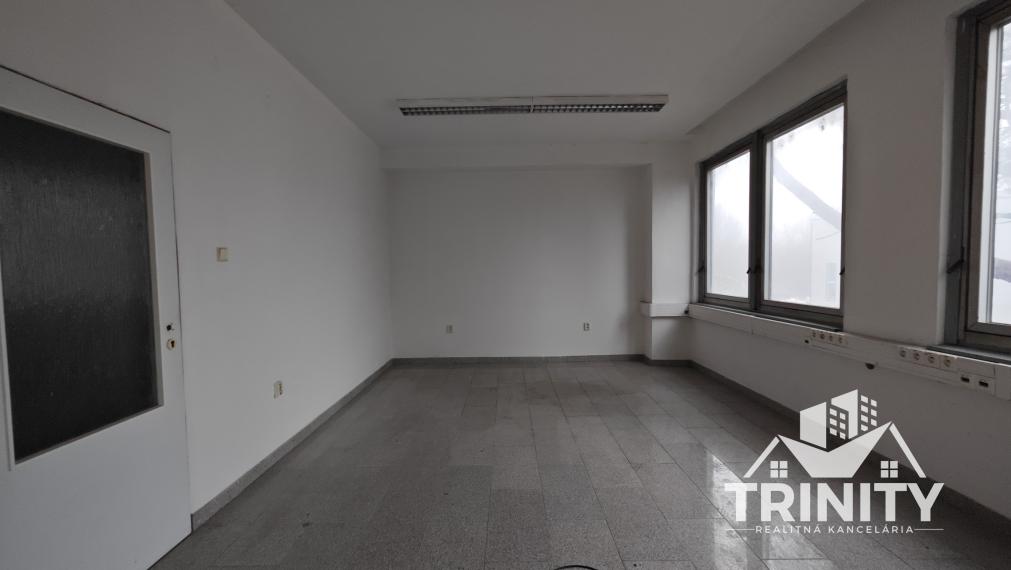 Na prenájom skladové priestory v meste Šurany