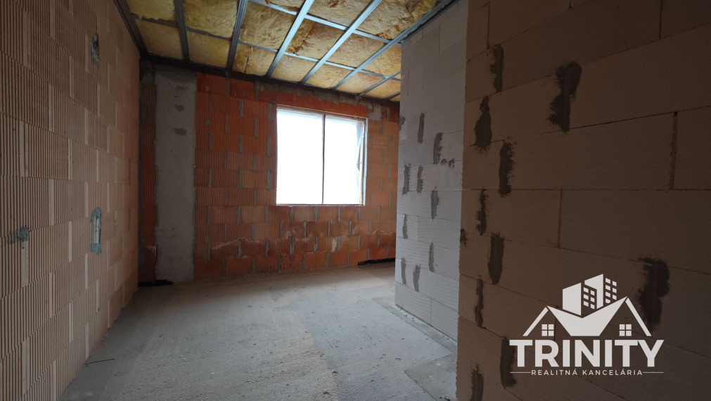 Na predaj novostavba 4-izbového rodinného domu s terasou v Nových Zámkoch