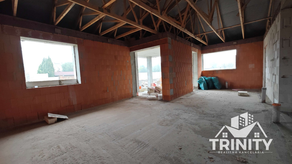 Na predaj novostavba 4-izbového rodinného domu s terasou a garážou v Nových Zámkoch