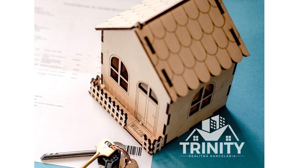 Na predaj 4-izbový byt s balkónom v meste Nové Zámky