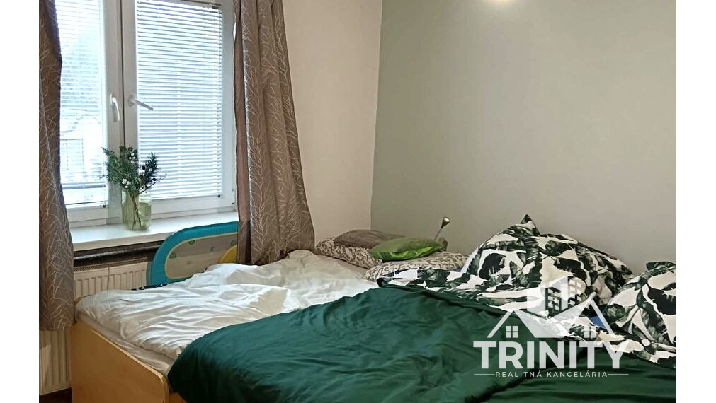 Na predaj zrekonštruovaný 2-izbový tehlový byt s balkónom v Nových Zámkoch